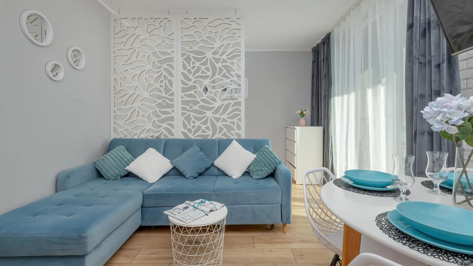 Stylowe & Przytulne Studio Krynicka Z Parkingiem Gdansk Przymorze By Renters